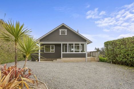 Photo of property in 828 Dover Road, Okato, New Plymouth, 4374