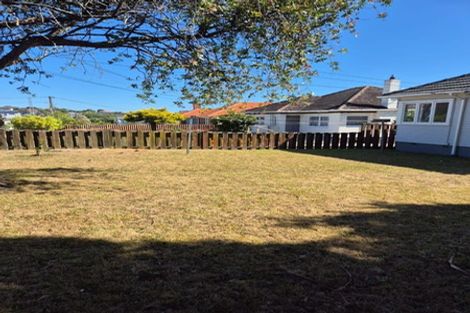 Photo of property in 15 Rogan Street, Mount Roskill, Auckland, 1041