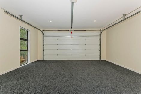 Photo of property in 4 Vintry Drive, Kumeu, 0810