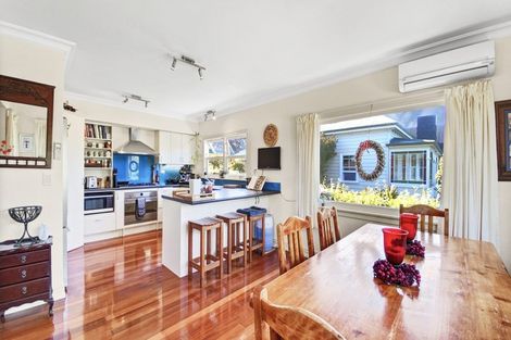 Photo of property in 88 Victoria Road, Devonport, Auckland, 0624