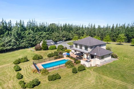 Photo of property in 16 Harpers Road, Loburn, Rangiora, 7472