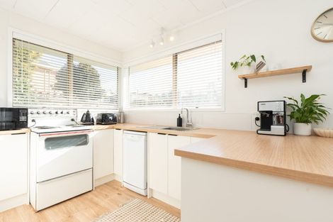 Photo of property in 8 Dunvegan Place, Dinsdale, Hamilton, 3204