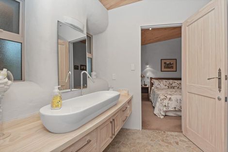 Photo of property in 30 Babina Avenue, Kumeu, 0810