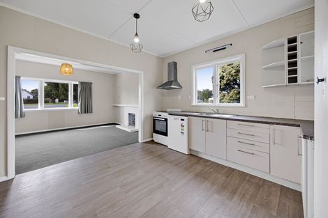 Photo of property in 20 Riemenschneider Street, Manaia, 4612