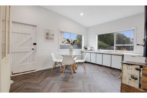 Photo of property in 27 Howe Street, New Brighton, Christchurch, 8083