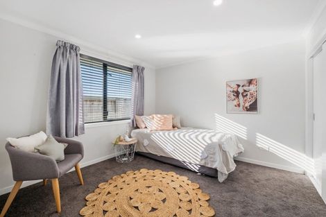 Photo of property in 82 Puhirake Crescent, Pyes Pa, Tauranga, 3112