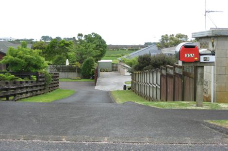 Photo of property in 37 Green Lane, Pukekohe, 2120