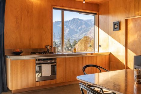 Photo of property in 25 Fort Place, Hawea Flat, Lake Hawea, 9382