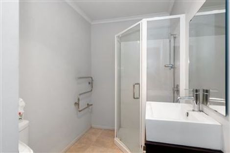 Photo of property in 4d Gadsby Place, Hamilton East, Hamilton, 3216