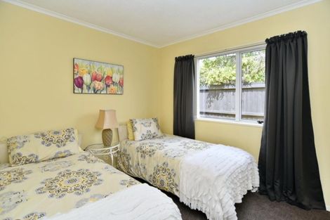 Photo of property in 1/9 Phoenix Lane, Northcote, Christchurch, 8052