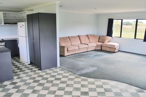 Photo of property in 255 Gibbons Road, Kaiwaka, 0573