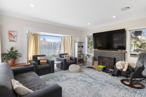 Photo of property in 83 Settlement Road, Papakura, 2110