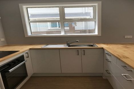 Photo of property in 2/36 Roxburgh Street, Mount Victoria, Wellington, 6011