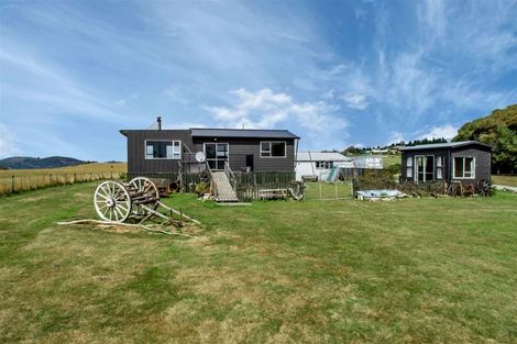 Photo of property in 13 Stafford Street, Hampden, 9410