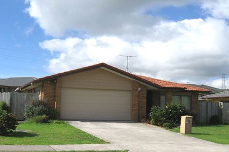 Photo of property in 15 Lazurite Drive, Westgate, Auckland, 0614