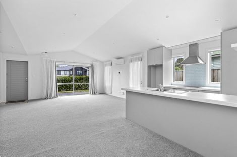 Photo of property in 129 Forest Lake Road, Forest Lake, Hamilton, 3200