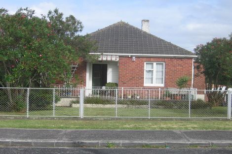 Photo of property in 11 Elphinstone Avenue, Wesley, Auckland, 1041