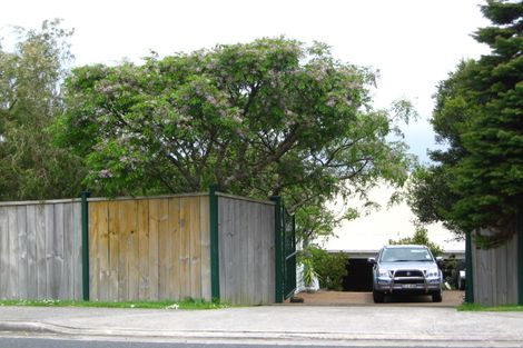 Photo of property in 21 Shakespear Road, Army Bay, Whangaparaoa, 0930