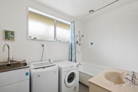 Photo of property in 24a Riverbank Street, Ebdentown, Upper Hutt, 5018