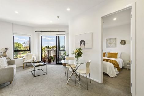 Photo of property in 102/1a Oakley Avenue, Waterview, Auckland, 1026