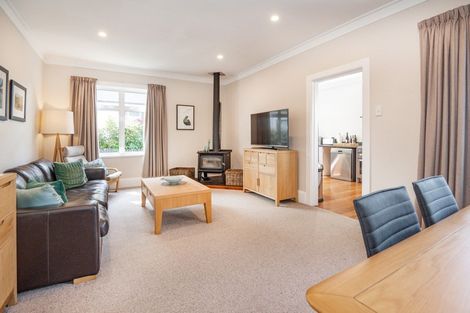 Photo of property in 128 Frederick Street, Mayfair, Hastings, 4122