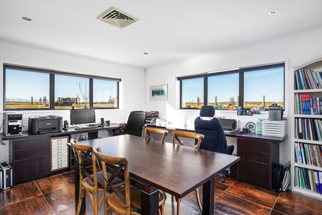 Photo of property in 309 Golden Road, Springvale, Alexandra, 9393