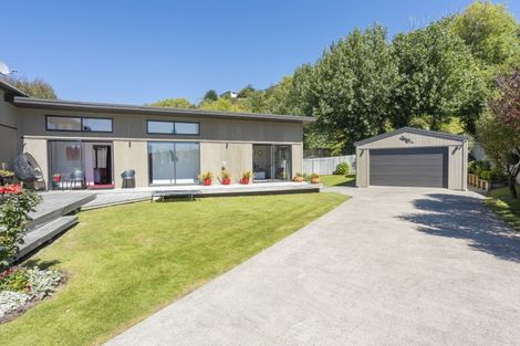 Photo of property in 2a Edna Street, Ocean View, Dunedin, 9035