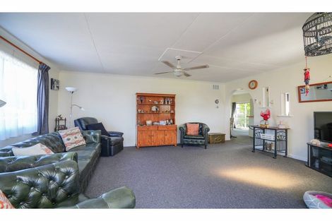 Photo of property in 53 Flemington Road, Woodlands, Invercargill, 9871