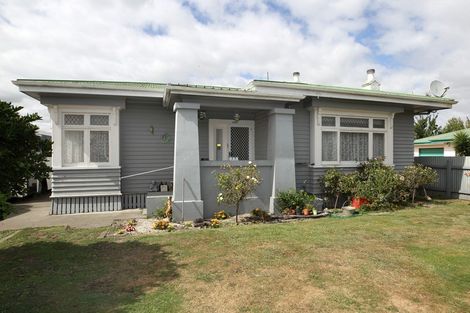 Photo of property in 118 Stortford Street, Saint Leonards, Hastings, 4120