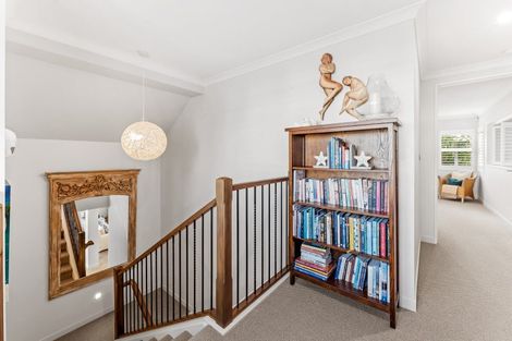 Photo of property in 16 Te Mana Street, Omaha, 0986