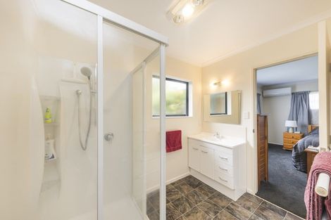 Photo of property in 81 Amberley Avenue, Highbury, Palmerston North, 4412