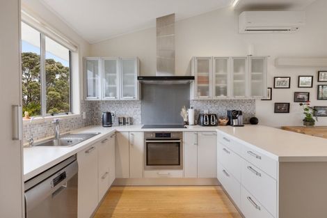 Photo of property in 22 Grosmont Terrace, Brookfield, Tauranga, 3110