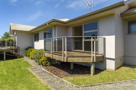 Photo of property in 136 Waterside Drive, Pyes Pa, Tauranga, 3112