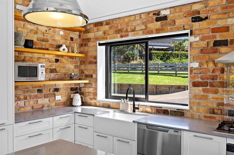 Photo of property in 81 Solan Drive, Waimauku, 0812