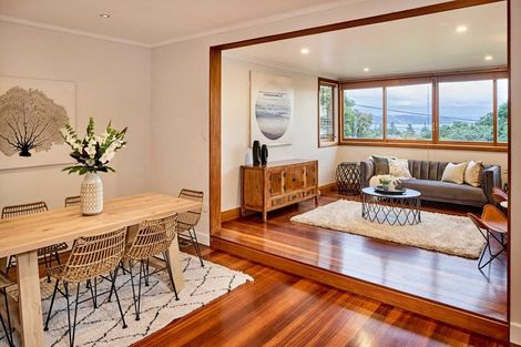 Photo of property in 25 Rona Street, Eastbourne, Lower Hutt, 5013