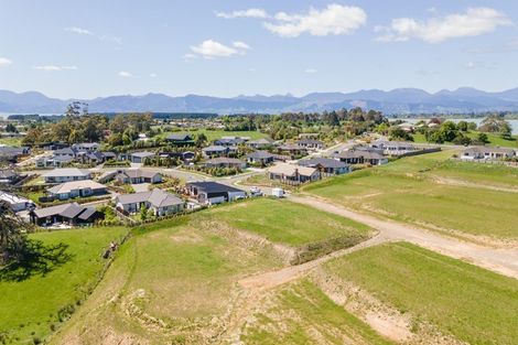 Photo of property in 1 Les Wakefield Road, Mapua, 7005