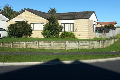 Photo of property in 26 Blueridge Close, Sunnyvale, Auckland, 0612