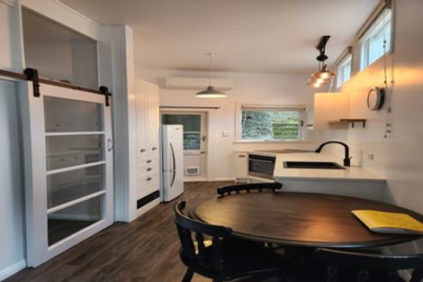 Photo of property in 137 Elizabeth Street, Mount Victoria, Wellington, 6011