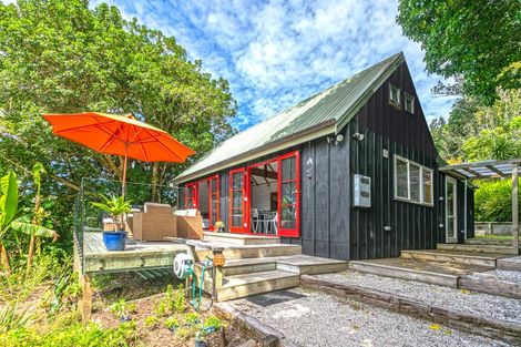 Photo of property in 107 Main Sh25 Road, Tairua, 3508