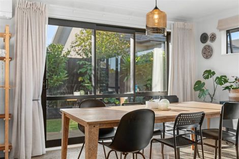 Photo of property in 25 Katrine Drive, Marshland, Christchurch, 8083