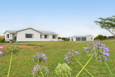 Photo of property in 255 Gibbons Road, Kaiwaka, 0573