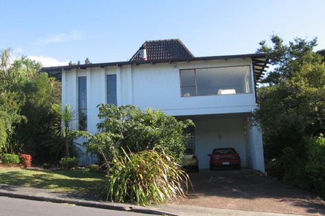 Photo of property in 11 Raymond Terrace, Northcote, Auckland, 0627