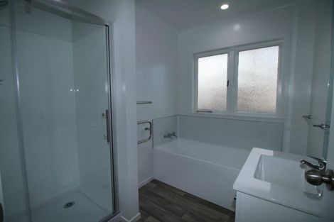 Photo of property in 8 Ohaupo Road, Hamilton Lake, Hamilton, 3204