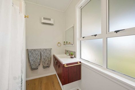 Photo of property in Dippers Halll, 28 Bell Street, Otane, 4202