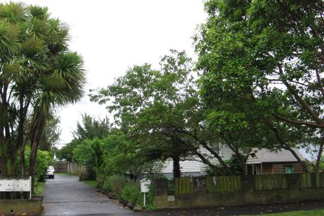 Photo of property in 206c-208 Pilkington Road, Point England, Auckland, 1072