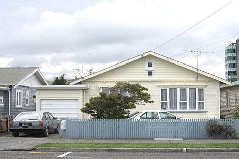 Photo of property in 25 Pilmuir Street, Hutt Central, Lower Hutt, 5010