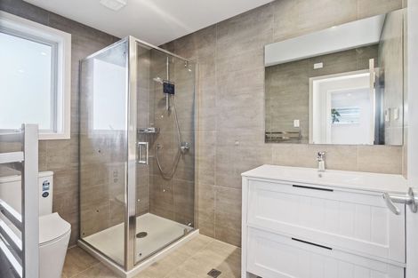 Photo of property in 60b Dominion Street, Takapuna, Auckland, 0622