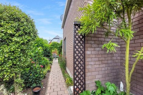 Photo of property in 2/14 Strauss Place, Somerfield, Christchurch, 8024