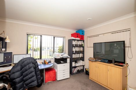 Photo of property in 43a Darlington Street, Ngatea, 3503