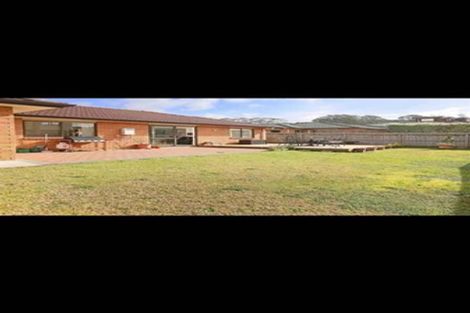 Photo of property in 33 South Kensington Way, Henderson, Auckland, 0612